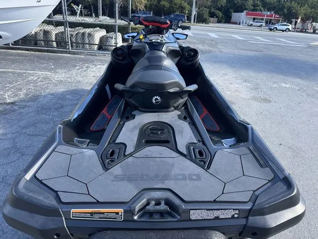 Slide: The Image of Sea-Doo RXT®-X® 300 Premium Triple Black 2022 - 7