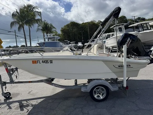 Slide: The Image of Boston Whaler 130 Super Sport 2021 - 7