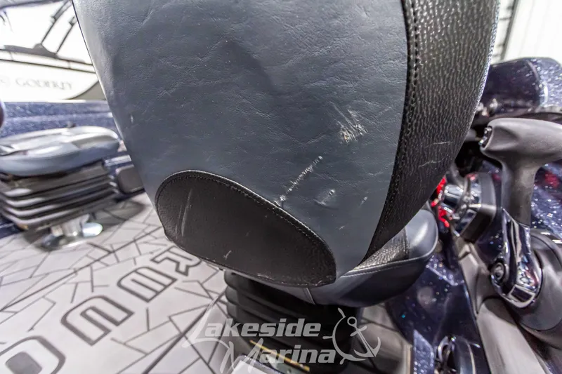 Slide: The Image of Close-up of a seat in the 2024 Recon 2185 SC boat. - 24