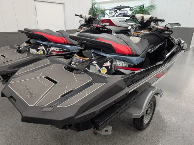 Slide: The Image of Kawasaki ULTRA 160LX-S 2025 - 6