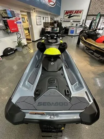 Slide: The Image of Sea-Doo RXP-X 2026 - 6