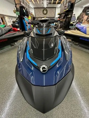 Slide: The Image of Sea-Doo GTX 230 Tech, Audio, iDF, iBR 2026 - 3