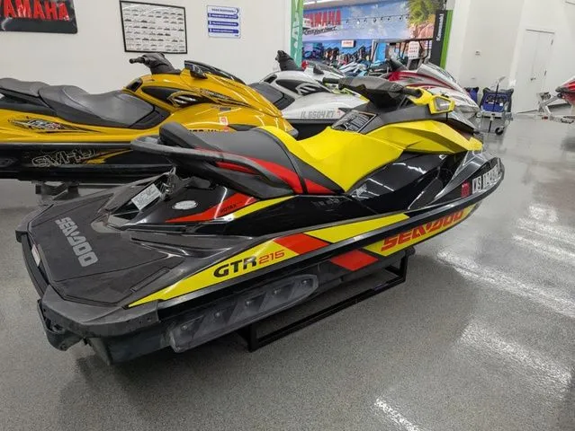 Slide: The Image of Sea-Doo GTR 2015 - 4
