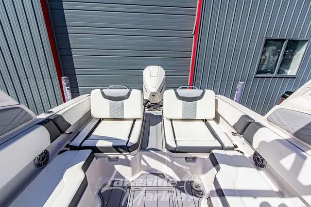 Slide: The Image of Chaparral 250 OSX 2023 - 27