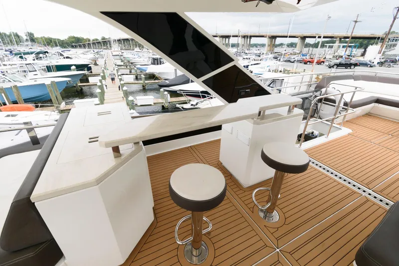 Slide: The Image of Luxury yacht Galeon 640 Fly 2018 with sleek deck and modern bar stools. - 36