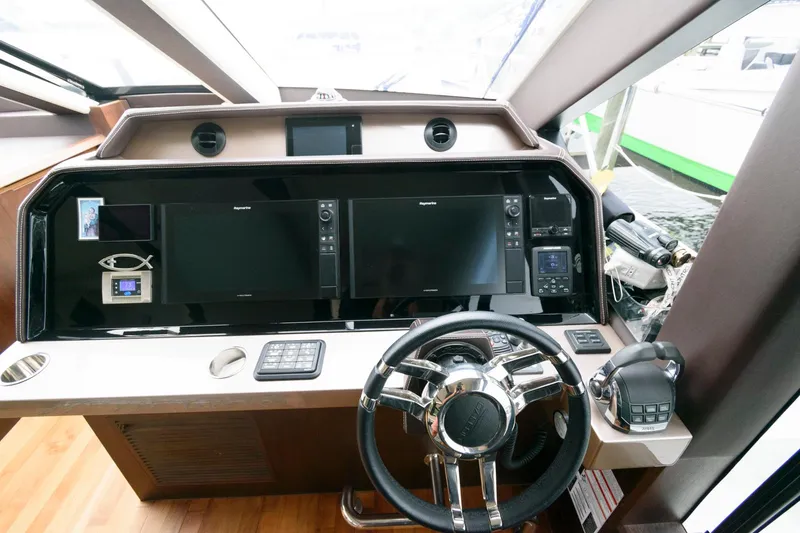 Slide: The Image of Luxurious kitchen interior of 2018 Galeon 640 Fly yacht with modern design. - 51