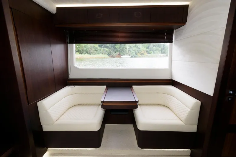 Slide: The Image of Galeon 640 Fly 2018 - 56