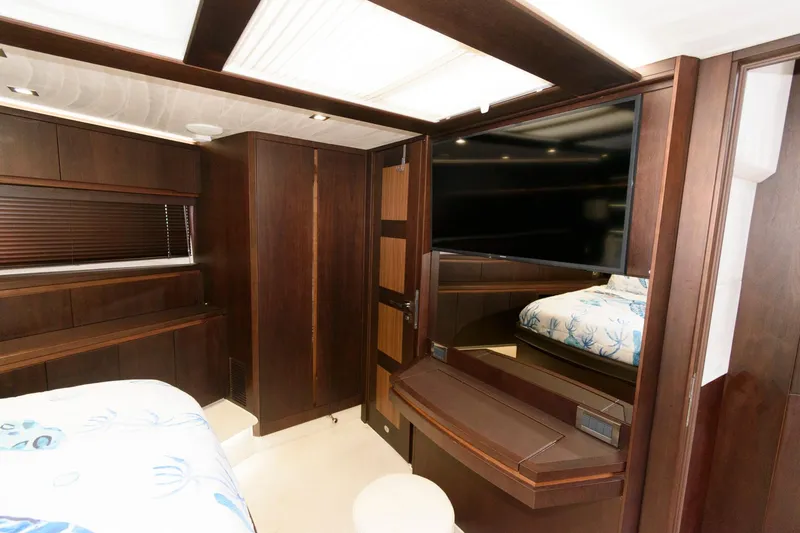 Slide: The Image of Galeon 640 Fly 2018 - 64