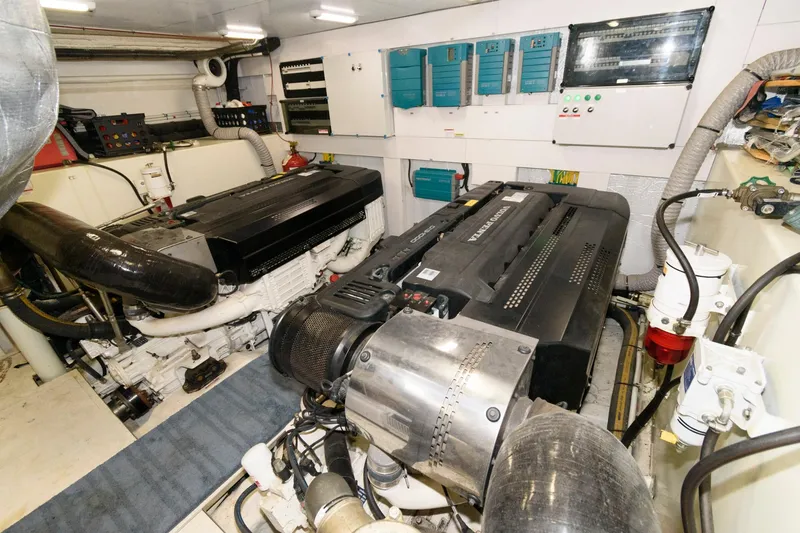 Slide: The Image of Galeon 640 Fly 2018 - 69