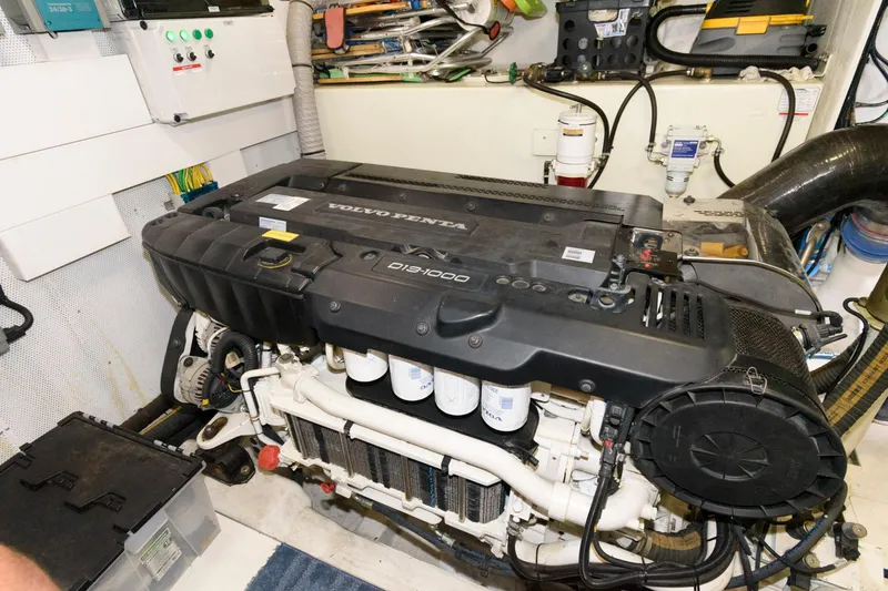 Slide: The Image of Galeon 640 Fly 2018 - 72