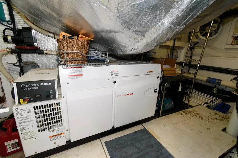 Slide: The Image of Galeon 640 Fly 2018 - 75