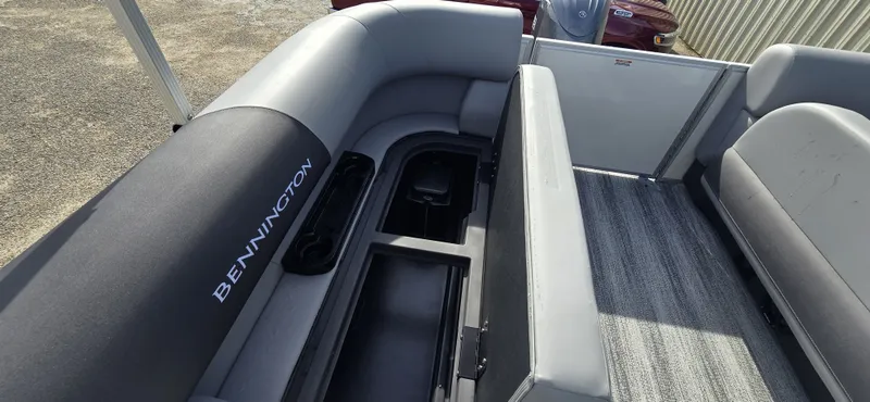 Slide: The Image of Bennington 22SSRSF 2026 - 25