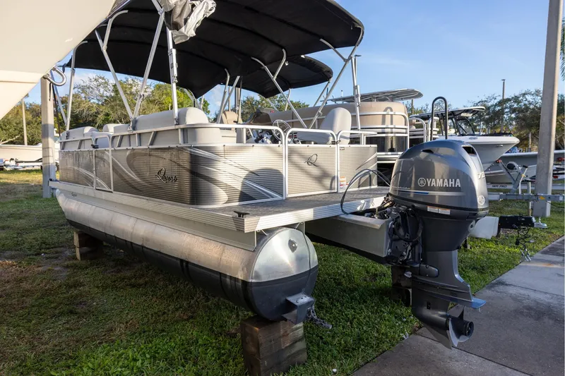 Slide: The Image of 2022 Qwest Lanai 818 pontoon boat with Yamaha outboard motor on display. - 3