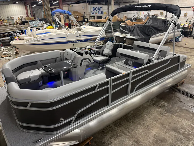 The Image of Princecraft Vectra 21 RL 2026 - 1