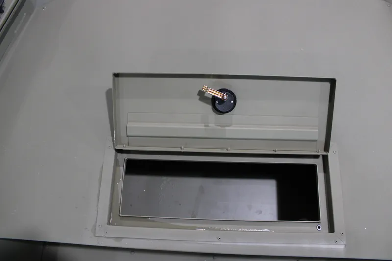 Slide: The Image of Tracker 1754 JON 2026 - 4