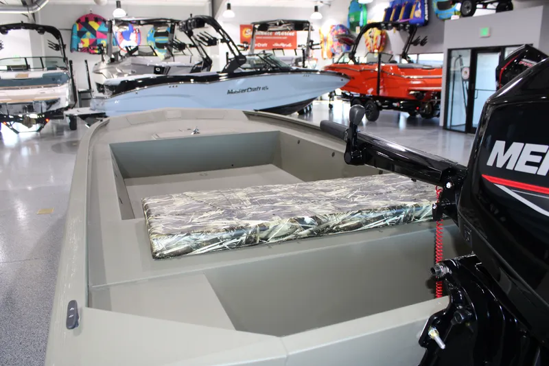 Slide: The Image of Tracker 1754 JON 2026 - 7