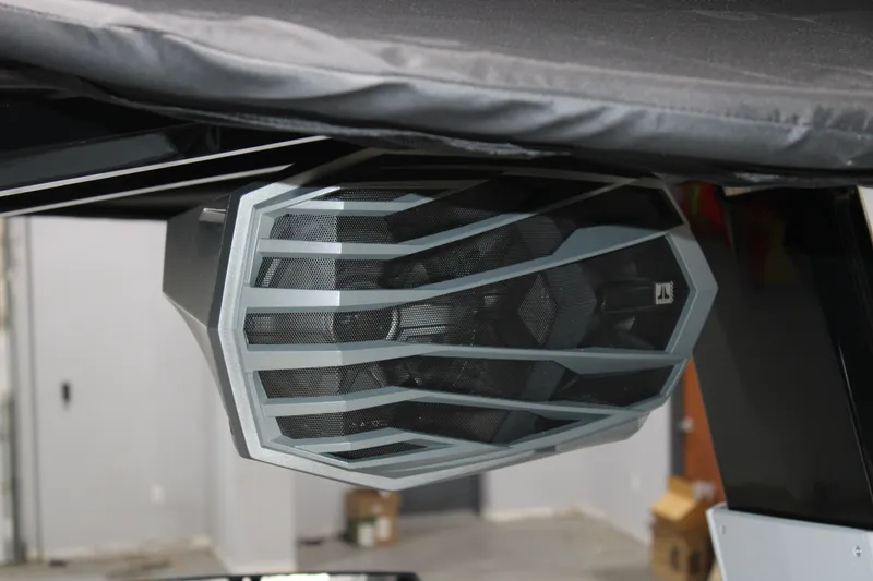 Slide: The Image of Nautique Super Air Nautique G23 Paragon 2026 - 15