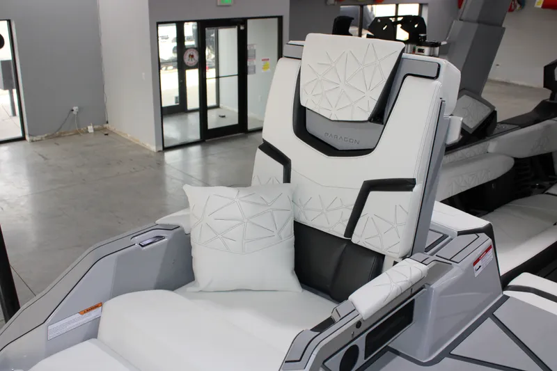 Slide: The Image of Nautique Super Air Nautique G23 Paragon 2026 - 27