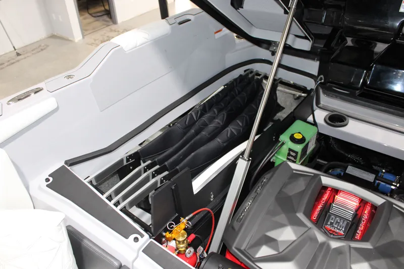 Slide: The Image of Nautique Super Air Nautique G23 Paragon 2026 - 43