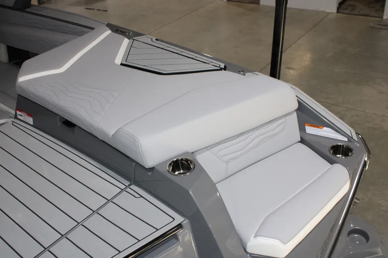 Slide: The Image of Nautique G25 2026 - 16