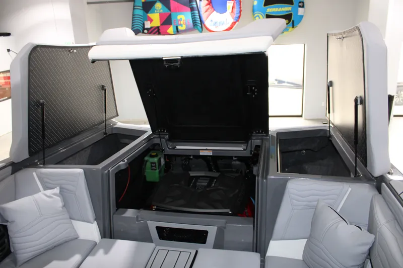 Slide: The Image of Nautique G25 2026 - 4