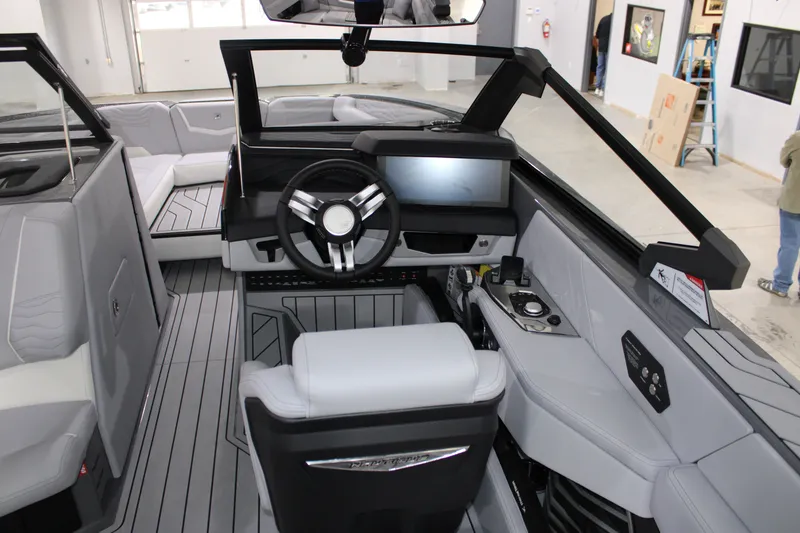 Slide: The Image of Nautique G25 2026 - 8