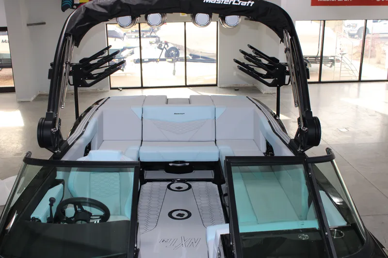 Slide: The Image of MasterCraft NXT24 2026 - 14