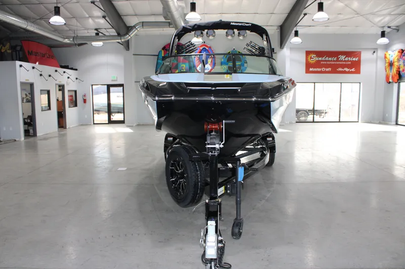 Slide: The Image of MasterCraft NXT24 2026 - 16