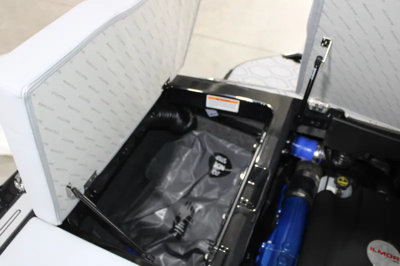 Slide: The Image of MasterCraft NXT24 2026 - 20