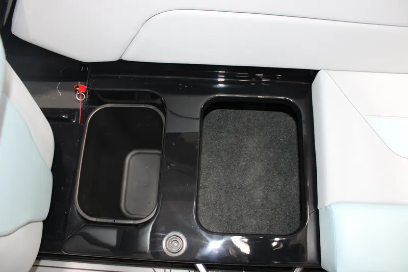 Slide: The Image of MasterCraft NXT24 2026 - 7