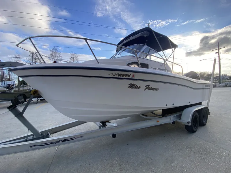 Slide: The Image of Grady-White Seafarer 228 1999 - 18