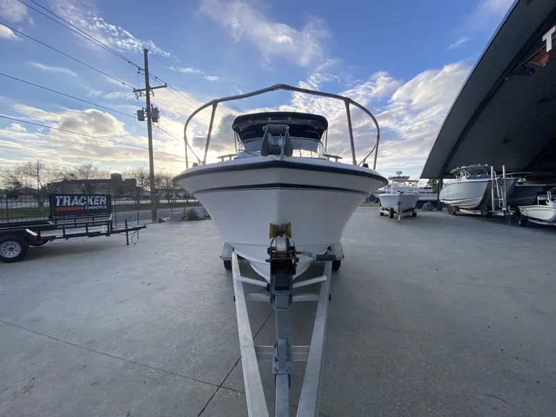 Slide: The Image of Grady-White Seafarer 228 1999 - 5