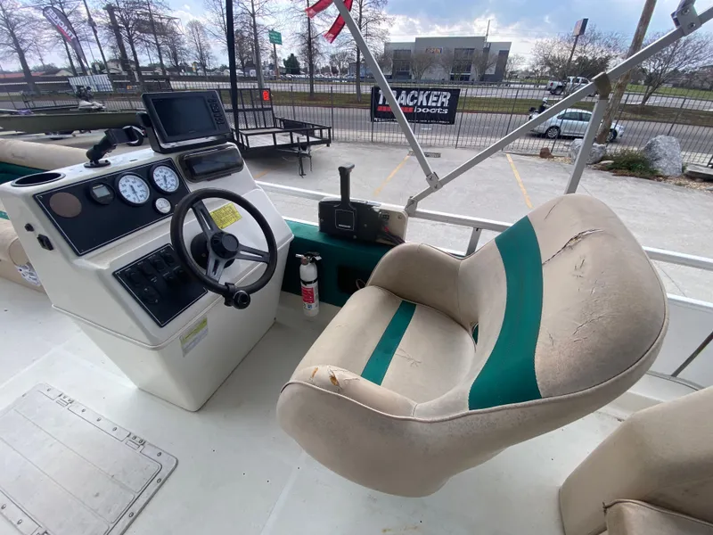 Slide: The Image of Hurricane 226 FUN DECK 1994 - 7