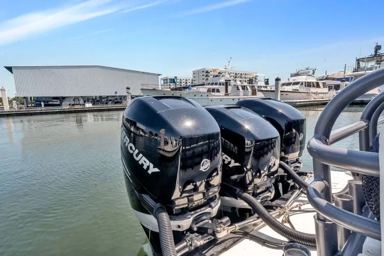 Slide: The Image of 2020 Nor-tech 392 Super Fish - Image 6 - 6