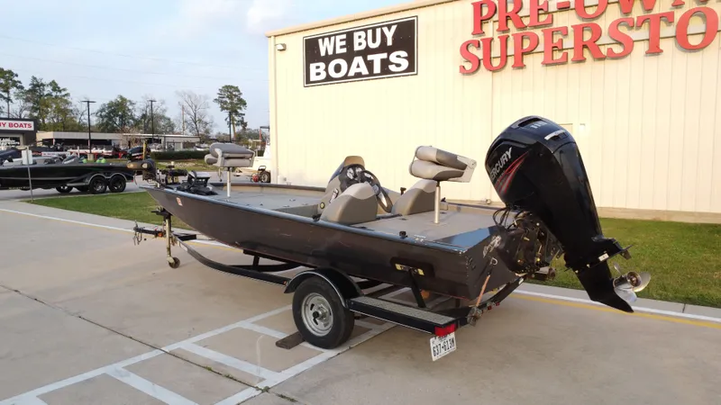 Slide: The Image of Tracker 190 2015 - 3