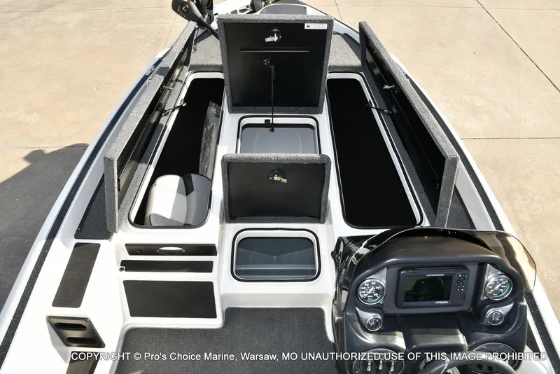 Slide: The Image of Triton 179 TrX 2024 - 10