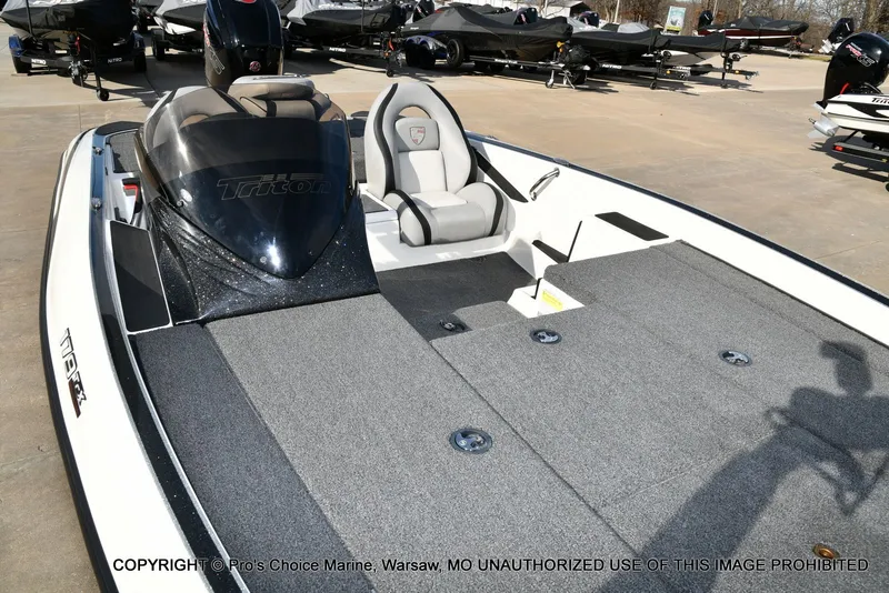 Slide: The Image of Triton 179 TrX 2024 - 31