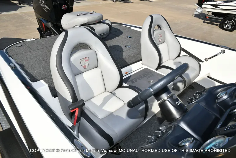 Slide: The Image of Triton 179 TrX 2024 - 32