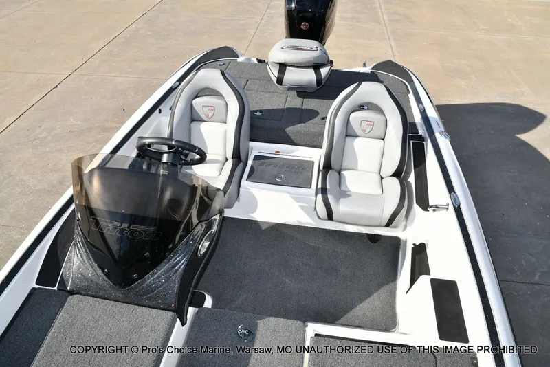 Slide: The Image of Triton 179 TrX 2024 - 45