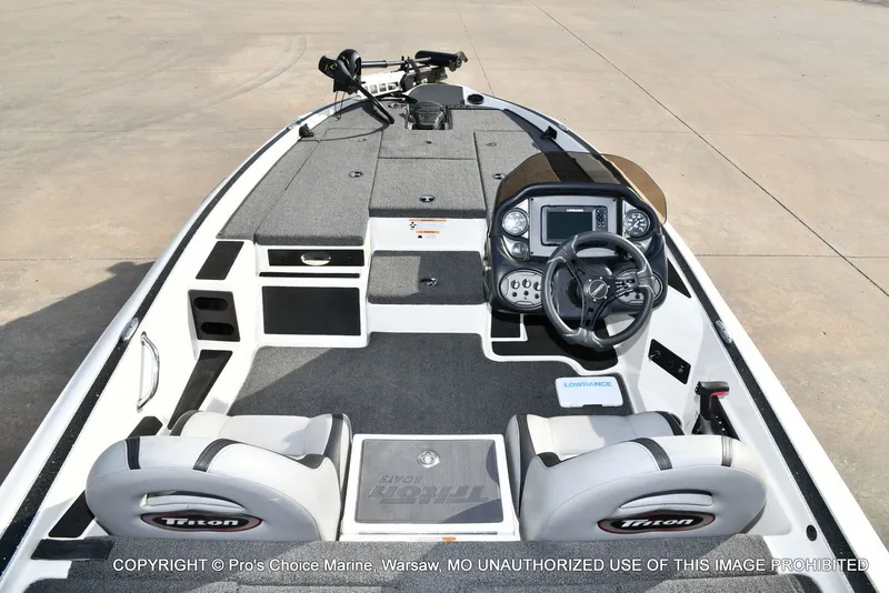 Slide: The Image of Triton 179 TrX 2024 - 9