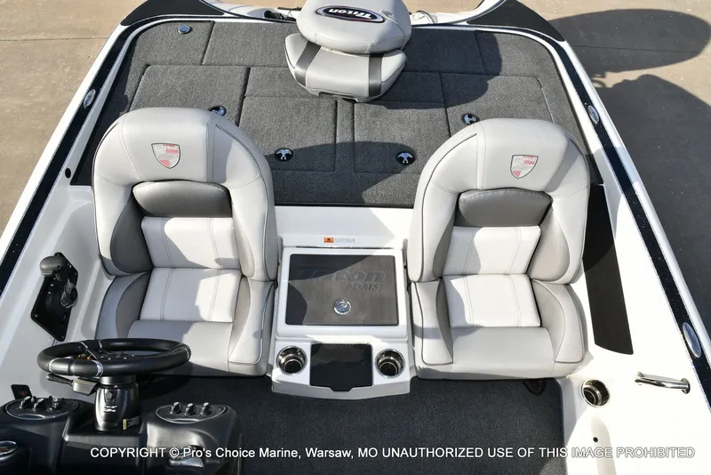 Slide: The Image of Triton 18 TRX w/150 Pro-XS 2024 - 13