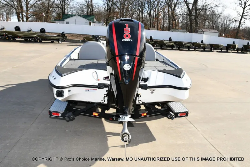 Slide: The Image of Triton 18 TRX w/150 Pro-XS 2024 - 21