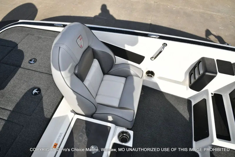 Slide: The Image of Triton 18 TRX w/150 Pro-XS 2024 - 41