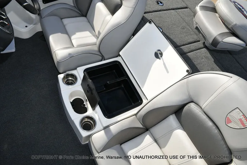 Slide: The Image of Triton 18 TRX w/150 Pro-XS 2024 - 47