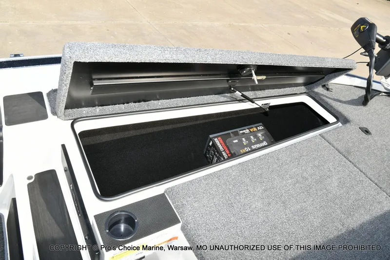 Slide: The Image of Triton 18 TRX w/150 Pro-XS 2024 - 52