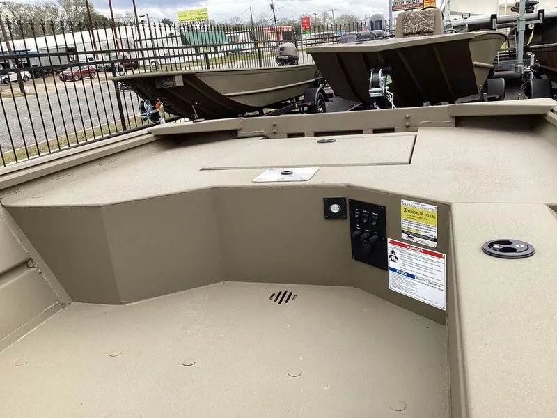 Slide: The Image of G3 Gator Tough 15 DK 2026 - 13