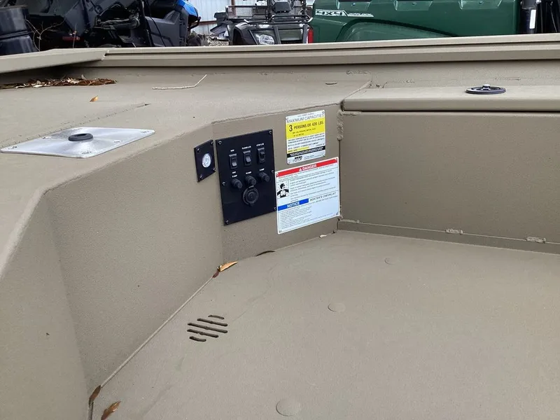 Slide: The Image of G3 Gator Tough 16 DK 2026 - 10