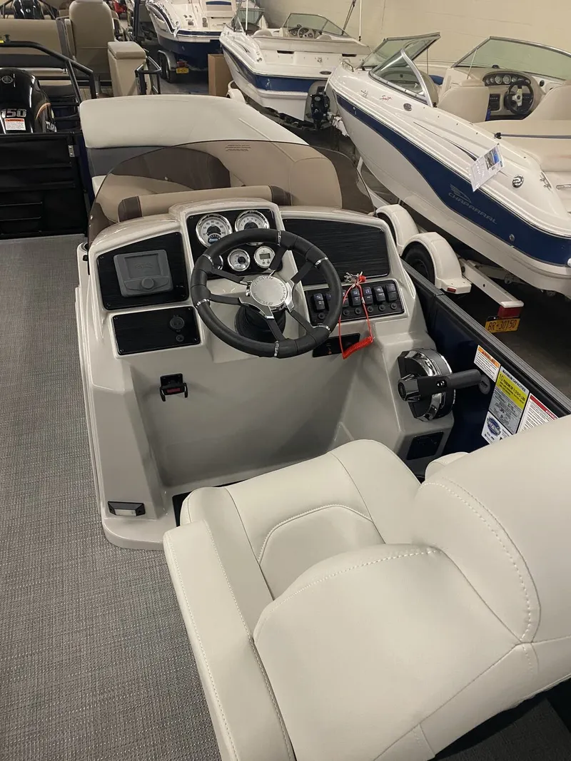 Slide: The Image of Sylvan Mirage 8522 LZ 2026 - 3