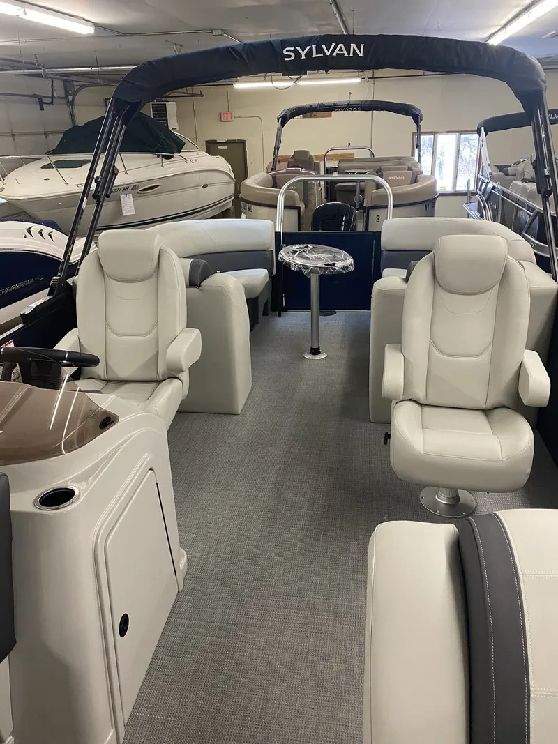 Slide: The Image of Sylvan Mirage 8522 LZ 2026 - 5