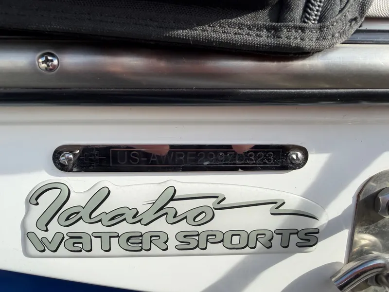 Slide: The Image of Axis Wake Research T220 2023 - 31